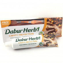 Зубная паста Dabur Clove с гвоздикой 150гр с зубной щеткой